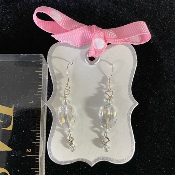 ꨄ 𝑅𝑜𝑚𝑎𝑛𝑡𝑖𝑐 𝐺𝑙𝑎𝑠𝑠 𝐸𝑎𝑟𝑟𝑖𝑛𝑔𝑠 ꨄ - Picture 3 of 3